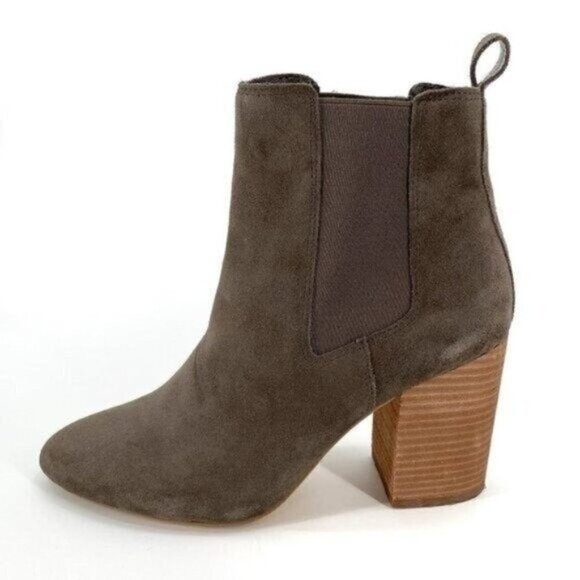 Steve Madden Shoes - Steve Madden Taupe Suede Ravyn Boho Stacked Block Heel Pull On 9.5 Ankle Booties